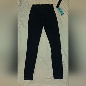 Classic Black Women's Jeggings Sleek Stretch Fit XS MAZY NWT